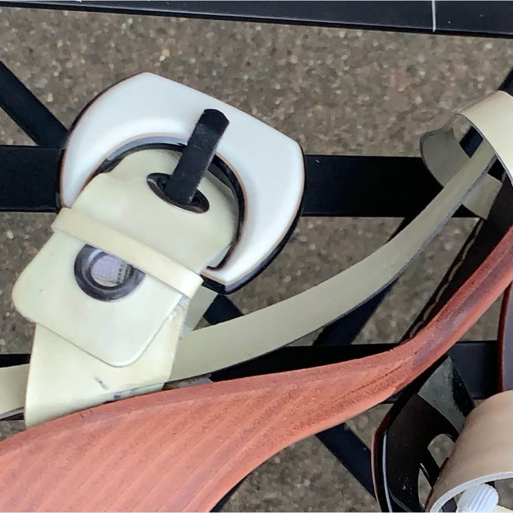 Bernardo White Leather Wedge Sandals by Vero Cuoio Sz. 12M - Picture 10 of 15